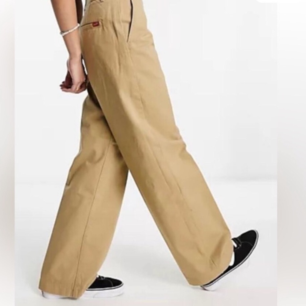 Levi’s Baggy Trousers